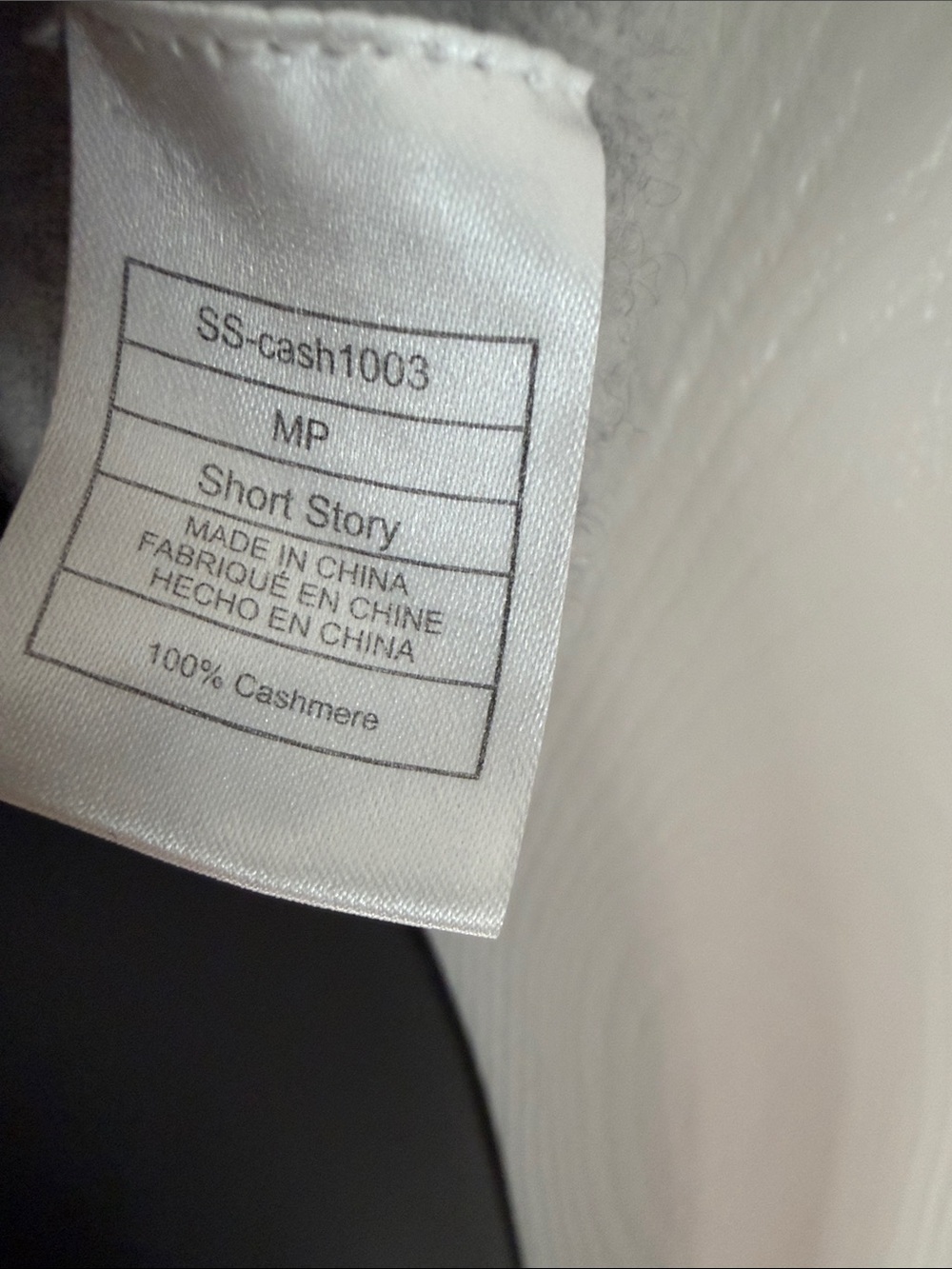Paloma Short Story Cashmere Sweater - Picture 5 of 8